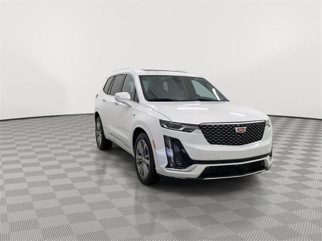 new 2025 Cadillac XT6 car, priced at $62,915