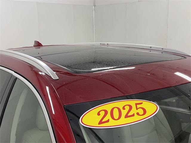 used 2025 Cadillac XT5 car, priced at $55,895