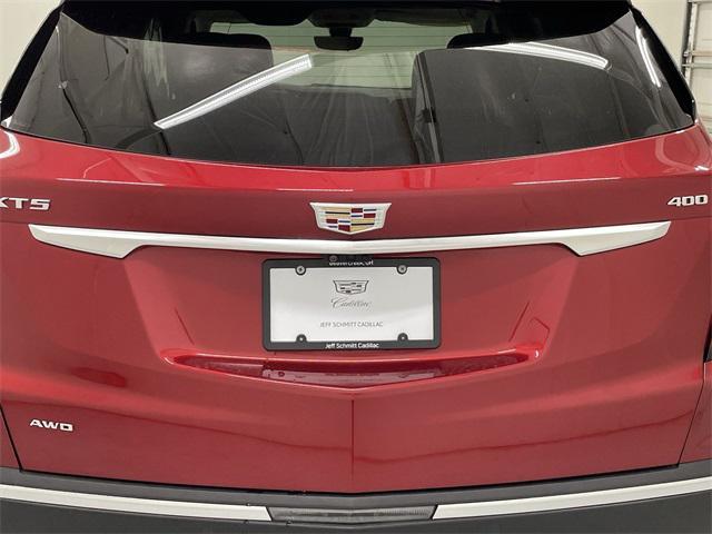 used 2025 Cadillac XT5 car, priced at $55,895