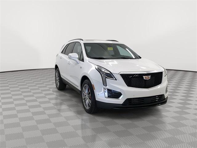 new 2025 Cadillac XT5 car, priced at $64,280