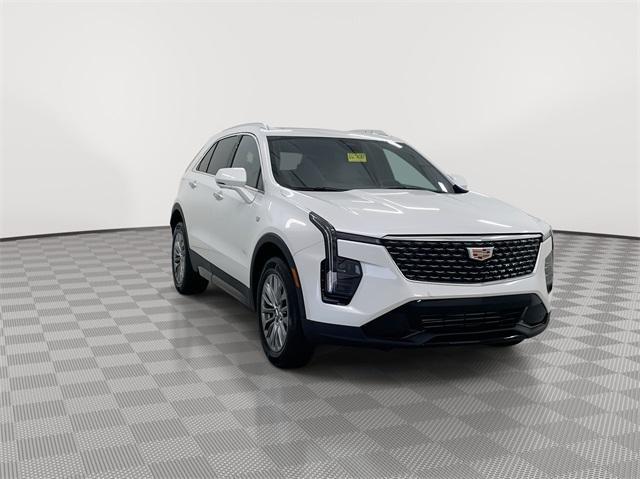 new 2025 Cadillac XT4 car, priced at $50,335