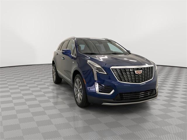 new 2025 Cadillac XT5 car, priced at $58,780