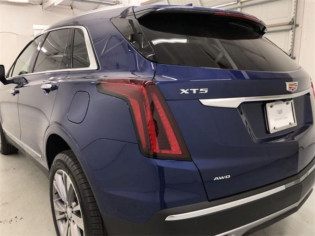 new 2025 Cadillac XT5 car, priced at $58,780