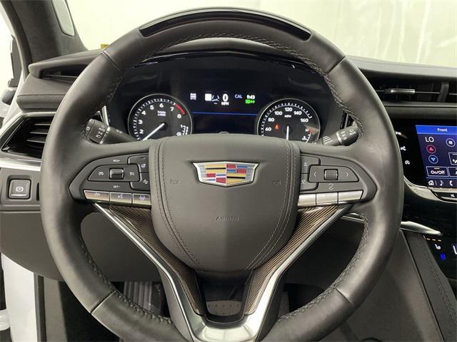 used 2025 Cadillac XT6 car, priced at $59,944
