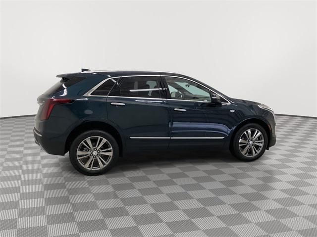 new 2025 Cadillac XT5 car, priced at $62,030