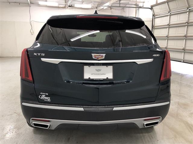 new 2025 Cadillac XT5 car, priced at $62,030