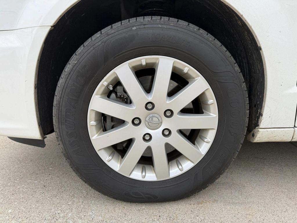 used 2013 Chrysler Town & Country car, priced at $5,900