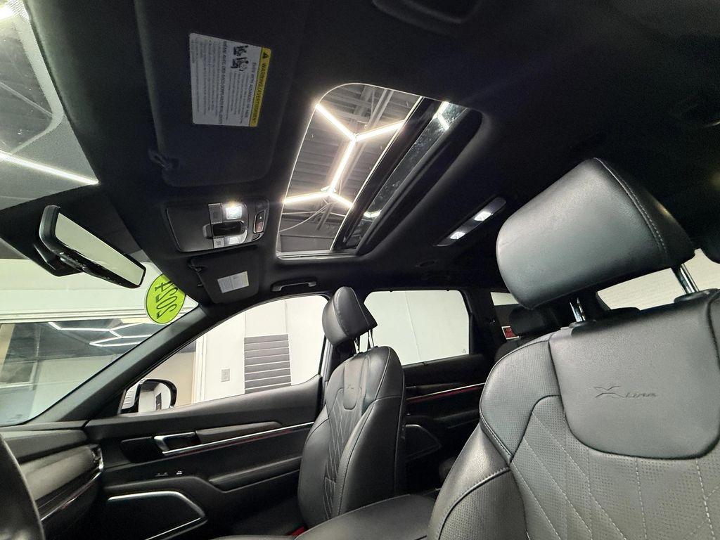 used 2024 Kia Telluride car, priced at $43,900