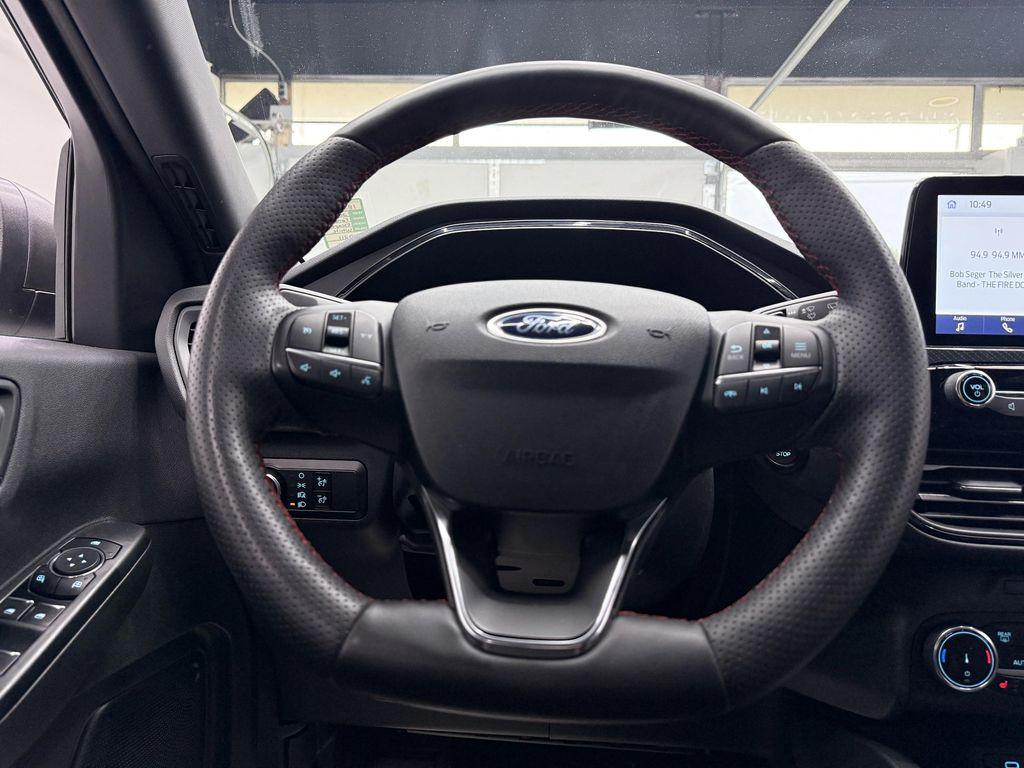 used 2023 Ford Escape car, priced at $24,900