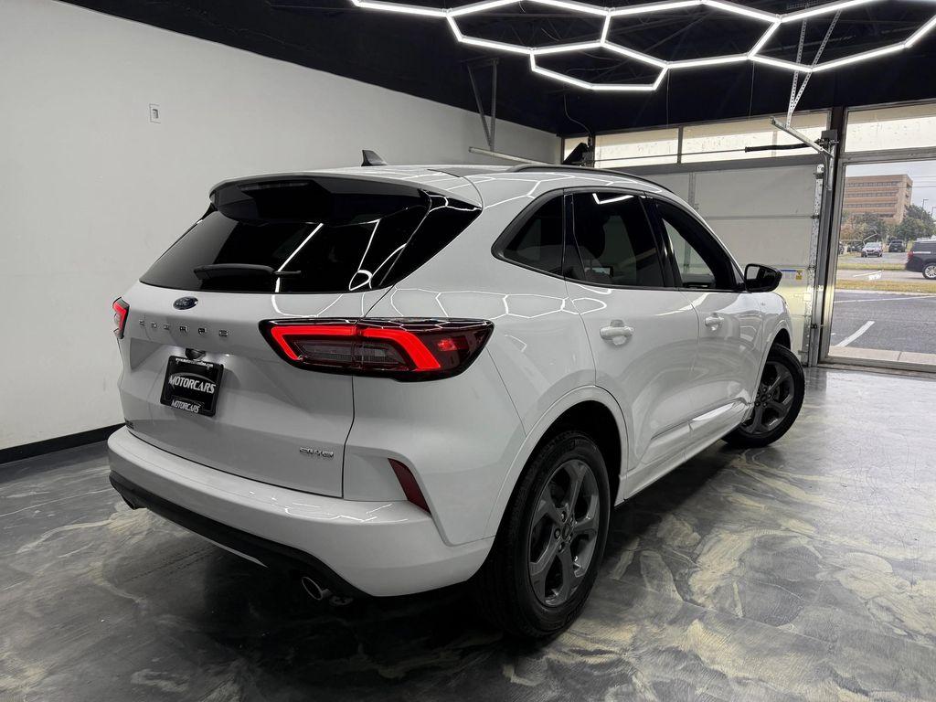 used 2023 Ford Escape car, priced at $24,900