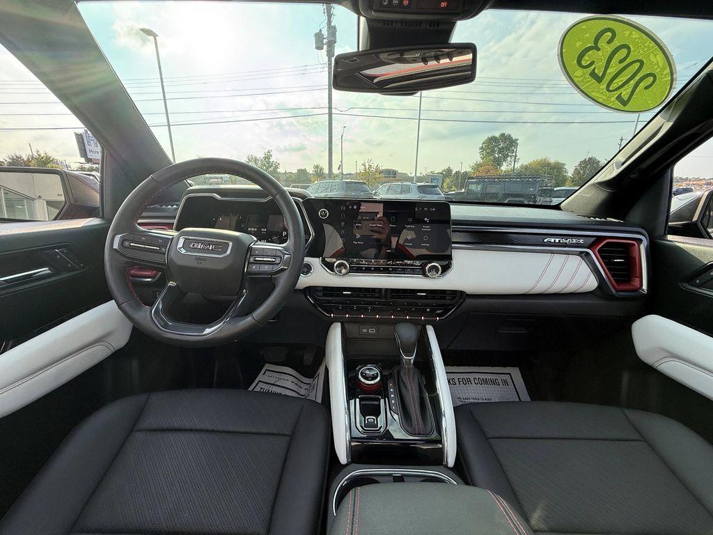 used 2023 GMC Canyon car