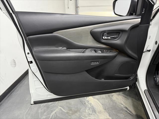 used 2017 Nissan Murano car, priced at $18,900