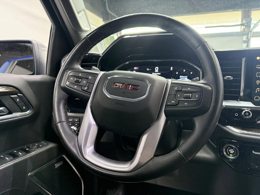 used 2024 GMC Sierra 1500 car, priced at $47,900