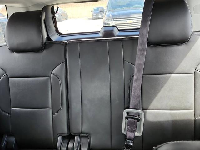 used 2017 GMC Yukon XL car, priced at $26,900