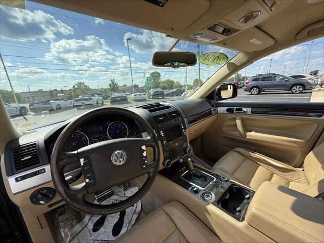 used 2004 Volkswagen Touareg car, priced at $4,500