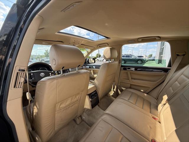 used 2004 Volkswagen Touareg car, priced at $4,500