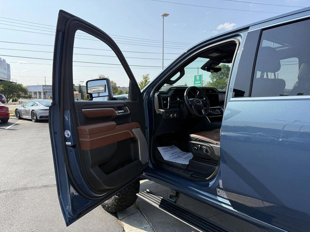 used 2024 GMC Sierra 2500 car, priced at $81,900