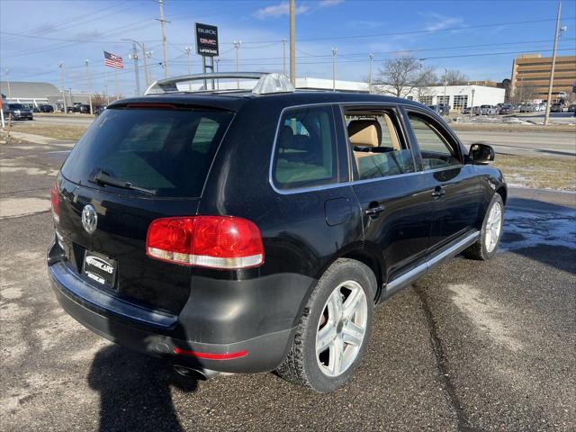 used 2004 Volkswagen Touareg car, priced at $5,900