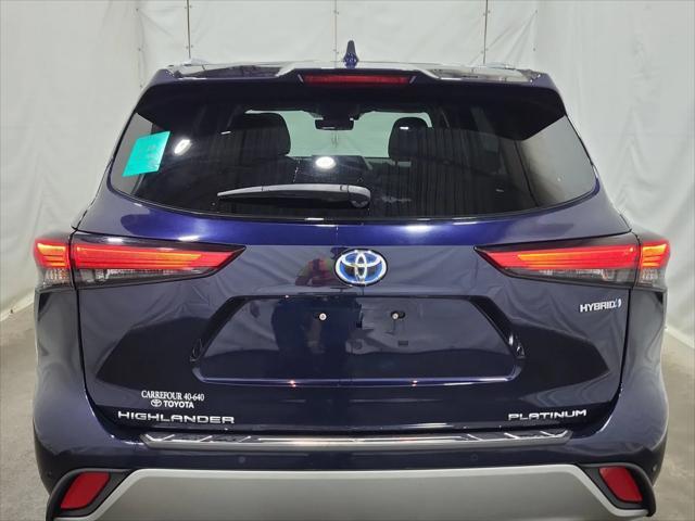 used 2021 Toyota Highlander Hybrid car, priced at $41,900