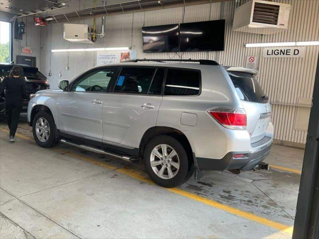 used 2012 Toyota Highlander car, priced at $12,900