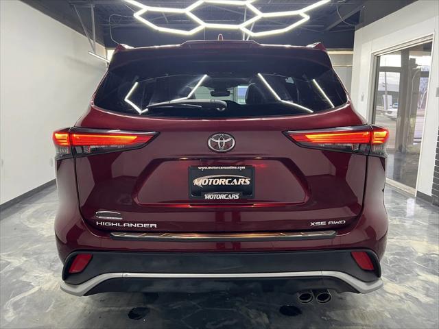 used 2021 Toyota Highlander car, priced at $33,900