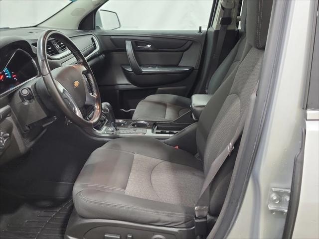 used 2015 Chevrolet Traverse car, priced at $11,900
