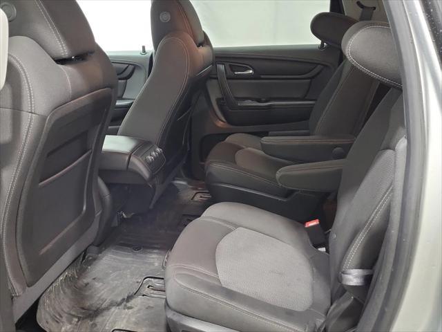 used 2015 Chevrolet Traverse car, priced at $11,900