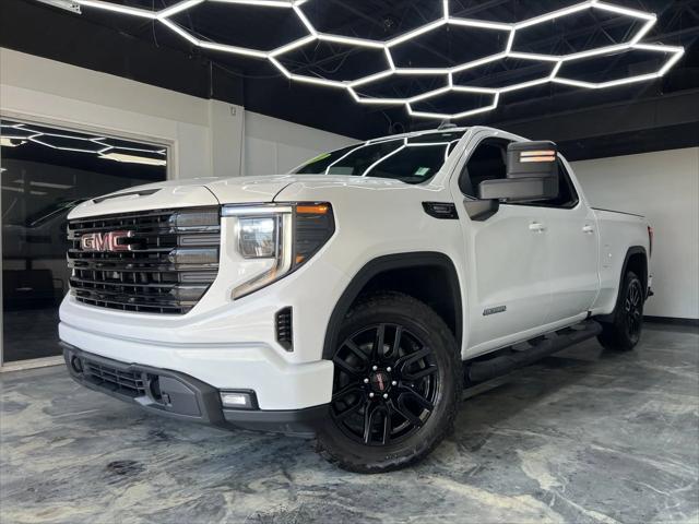 used 2022 GMC Sierra 1500 car, priced at $43,900