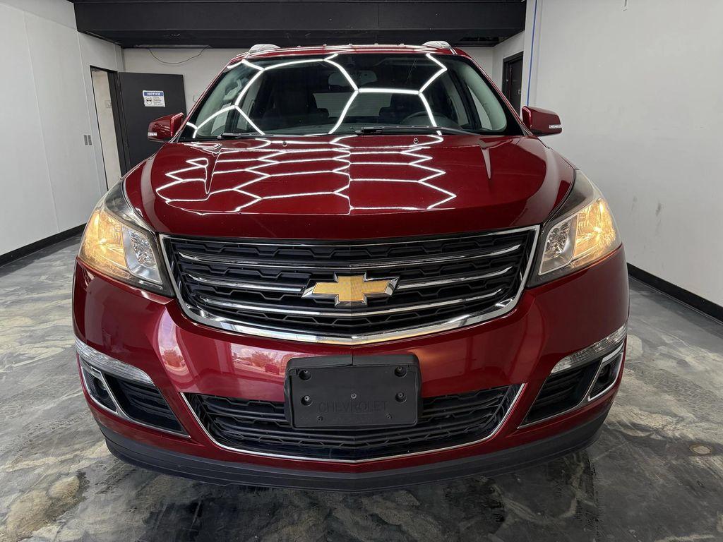 used 2014 Chevrolet Traverse car, priced at $9,500