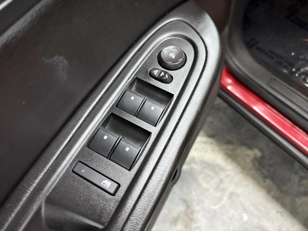 used 2014 Chevrolet Traverse car, priced at $9,500