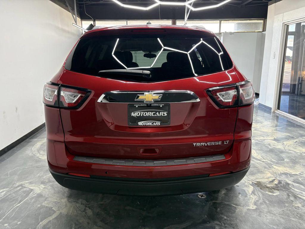 used 2014 Chevrolet Traverse car, priced at $9,500