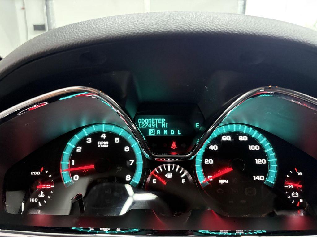 used 2014 Chevrolet Traverse car, priced at $9,500