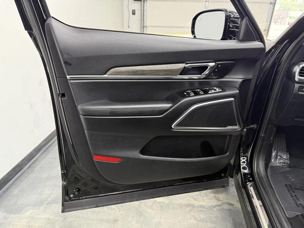 used 2022 Kia Telluride car, priced at $37,900