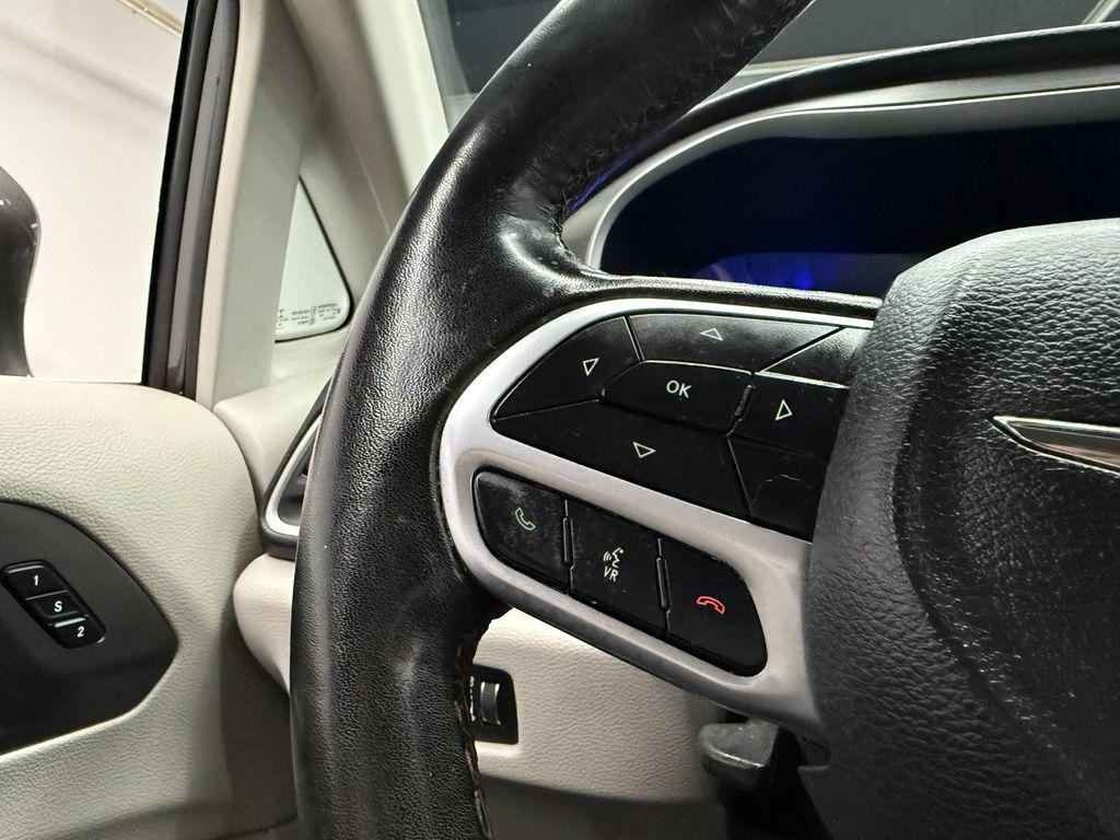 used 2020 Chrysler Pacifica car, priced at $15,900