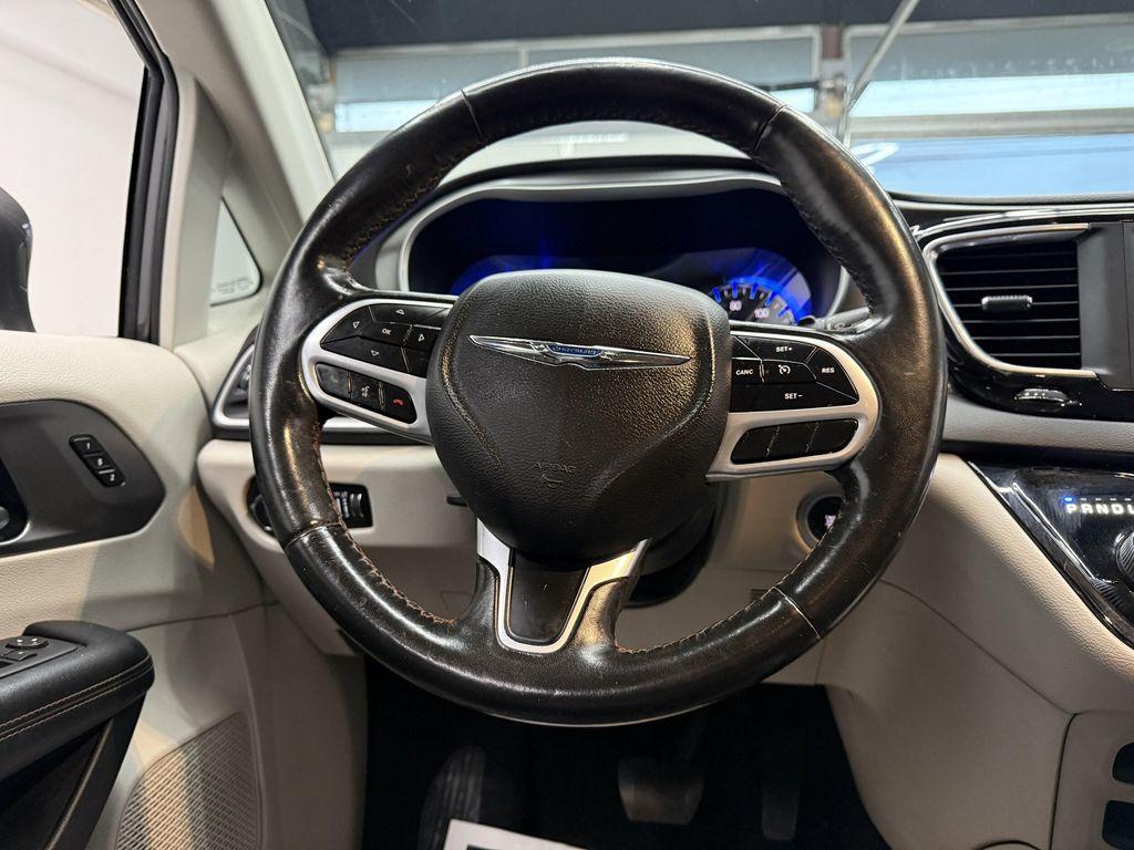 used 2020 Chrysler Pacifica car, priced at $15,900