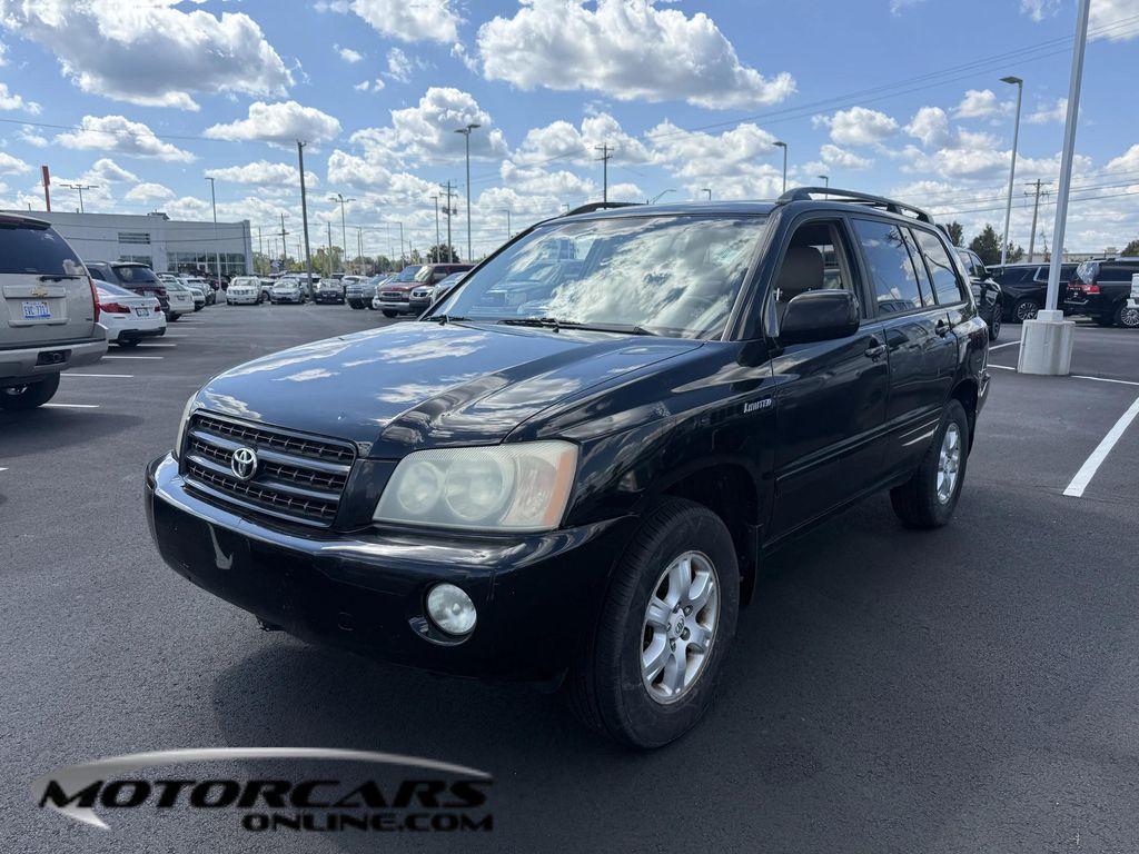 used 2003 Toyota Highlander car, priced at $4,700
