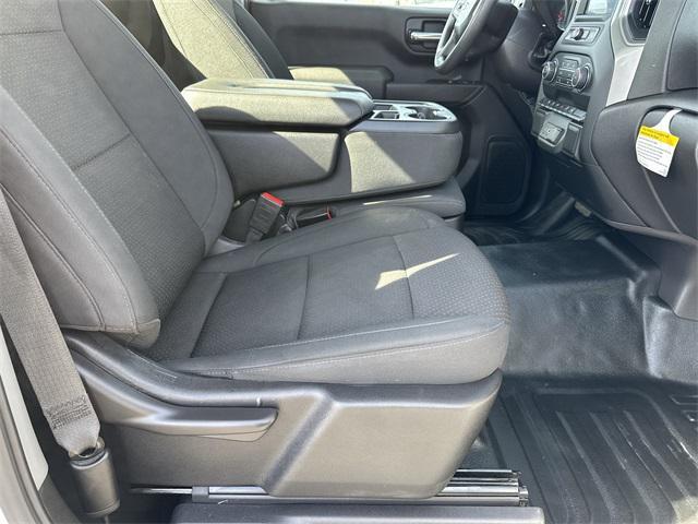 used 2024 Chevrolet Silverado 1500 car, priced at $32,911