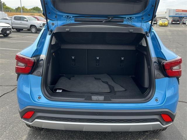 used 2025 Chevrolet Trax car, priced at $22,911