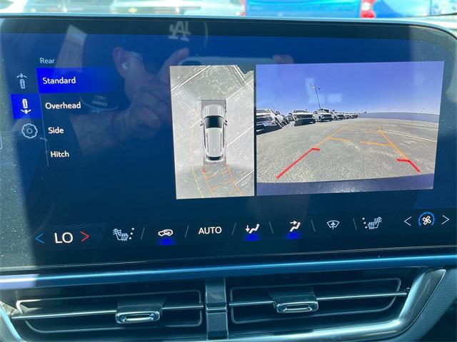 new 2025 Chevrolet Equinox EV car, priced at $30,326