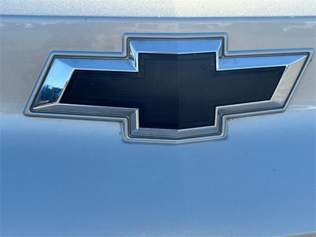 used 2022 Chevrolet Bolt EUV car, priced at $17,911