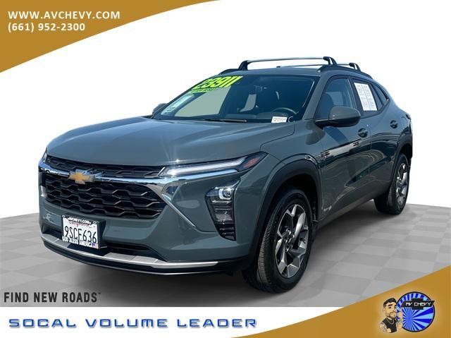 used 2025 Chevrolet Trax car, priced at $23,411