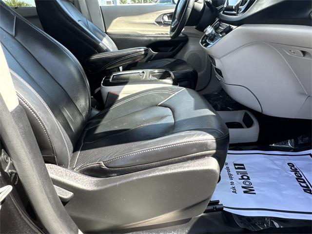 used 2022 Chrysler Pacifica car, priced at $22,911
