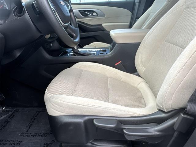 used 2023 Chevrolet Traverse car, priced at $30,711