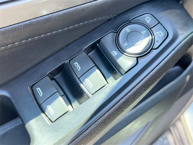 used 2023 Chevrolet Traverse car, priced at $31,511