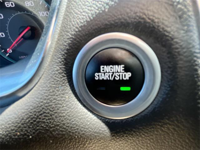 used 2023 Chevrolet Traverse car, priced at $31,511