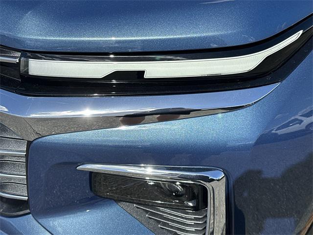new 2025 Chevrolet Traverse car, priced at $41,406