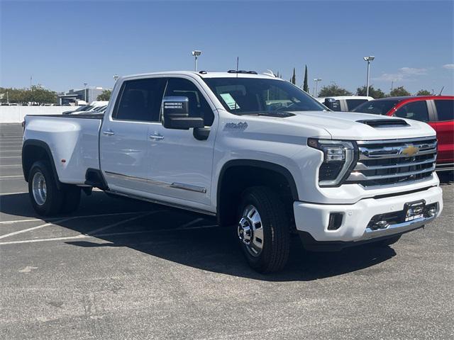 new 2025 Chevrolet Silverado 3500 car, priced at $89,315