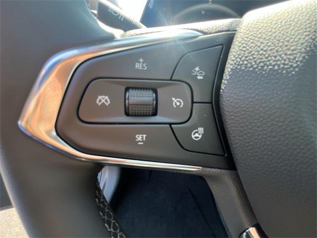 new 2025 Chevrolet Trax car, priced at $24,251