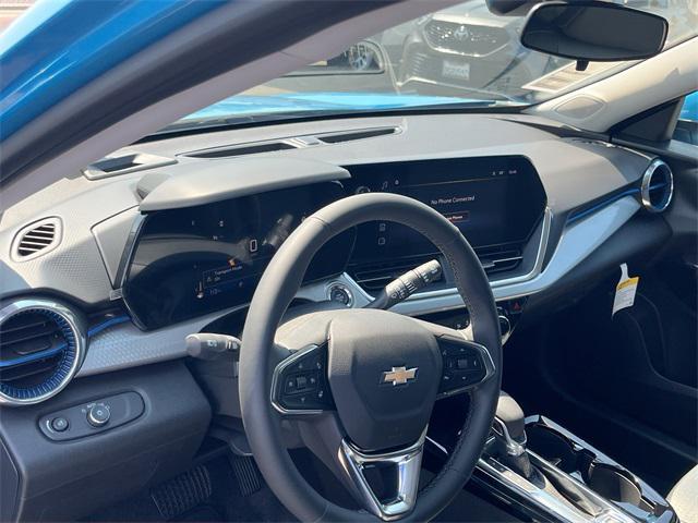 new 2025 Chevrolet Trax car, priced at $24,251