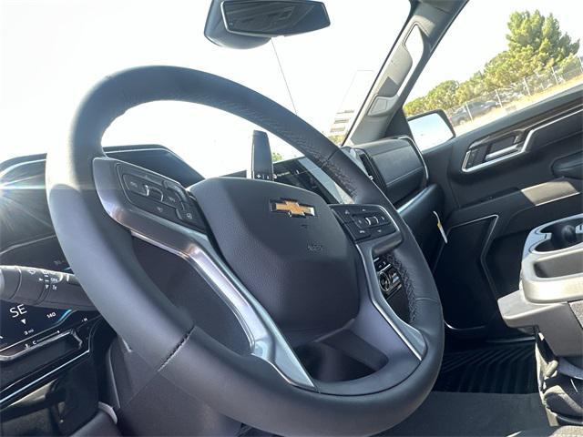 new 2025 Chevrolet Silverado 1500 car, priced at $40,586
